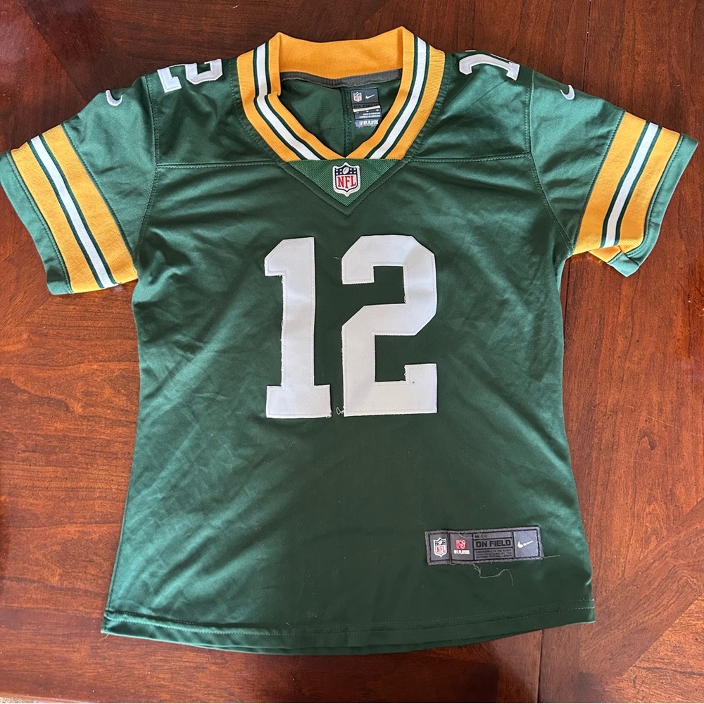 NFL women’s Green Bay Packers Jersey - Aaron Rodgers - Size M